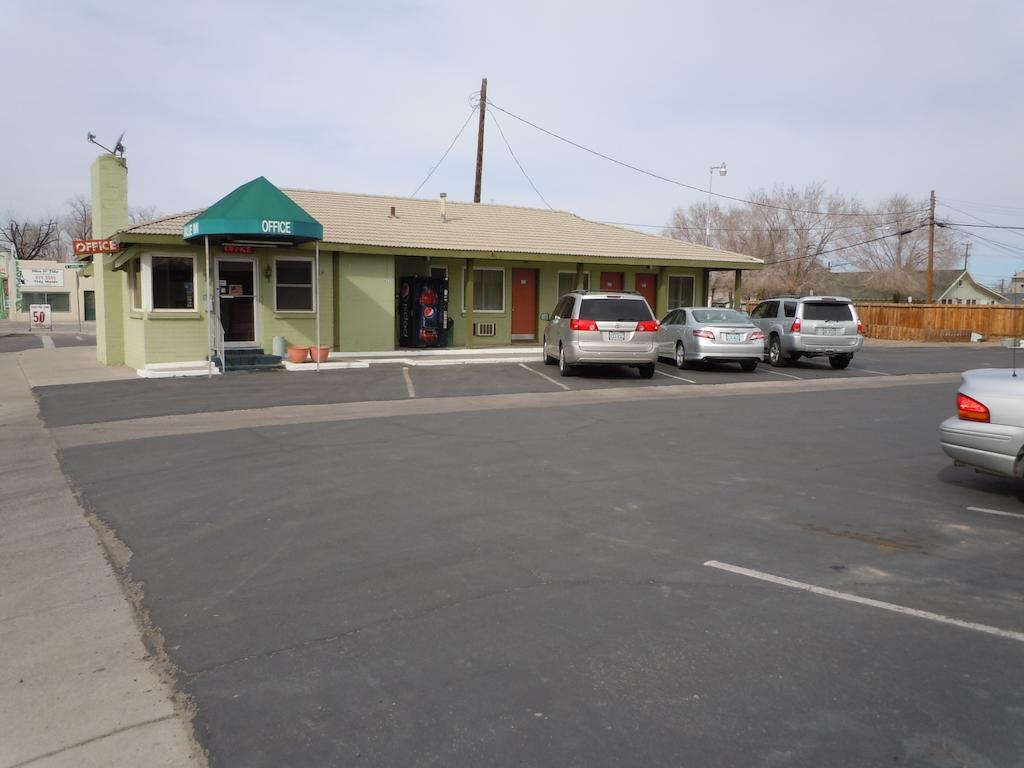 Value Inn Fallon Exterior photo