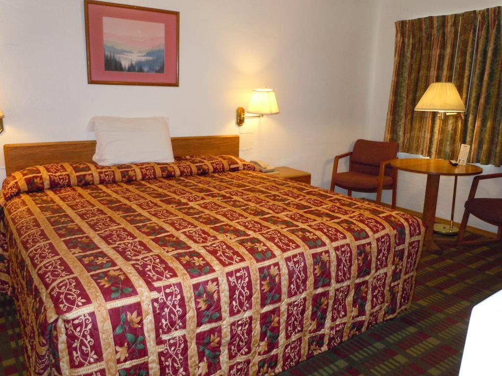Value Inn Fallon Room photo